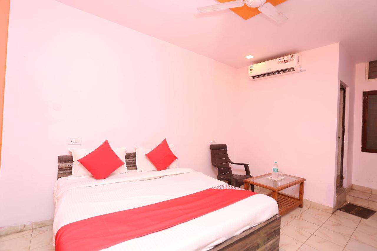 Oyo 37533 Hotel Ashirwad Jabalpur Esterno foto