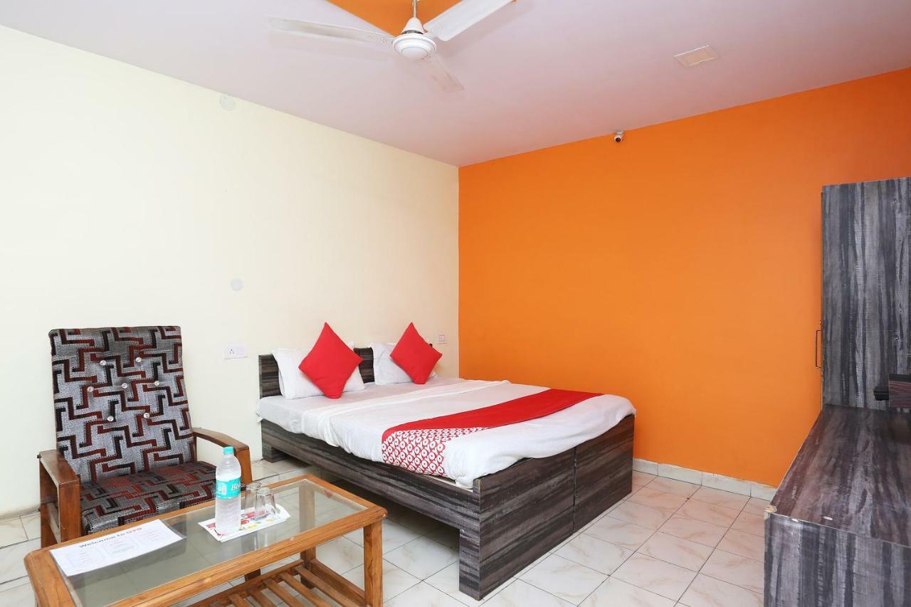 Oyo 37533 Hotel Ashirwad Jabalpur Esterno foto